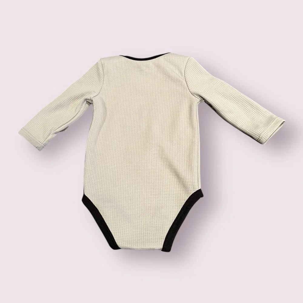 NWOT Baby Nike New To The Team Gray Black And Neon Outfit Size 6 Months